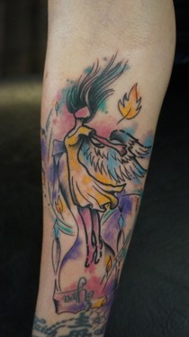 Ruhrpott styleink Tattoo Frau mit Flügel aquarell.jpg